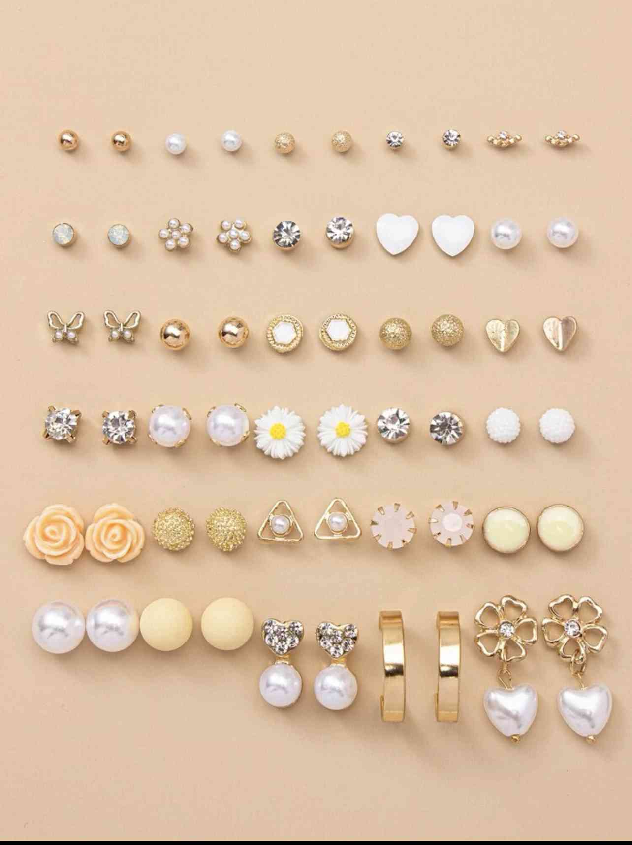 30 pairs Rhinestone and Faux Pearl Decor Earrings 