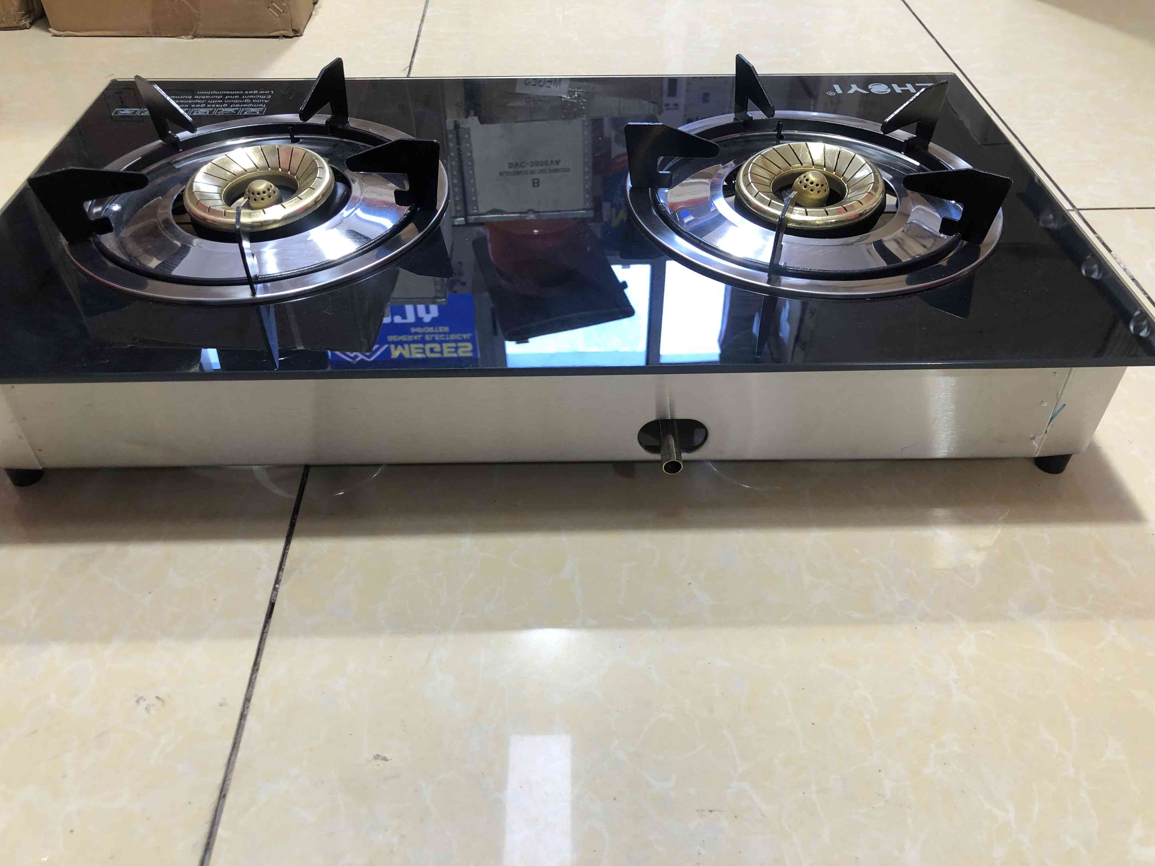 Zhoyi gas stove (2 burner)