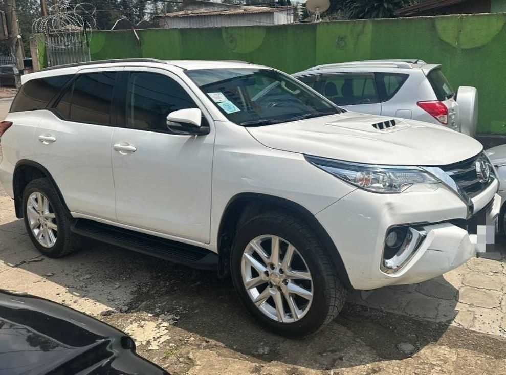 Toyota Fortuner 2018 Very Excellent and Fully Optioned Car for Sale 